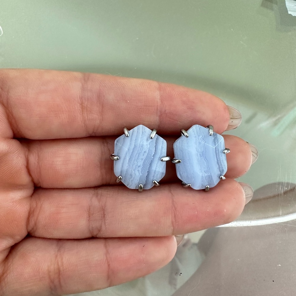 Kendra Scott blue marble earrings